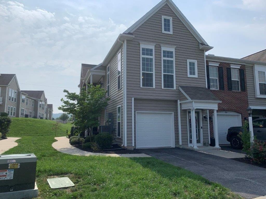 744 Whitetail Dr
