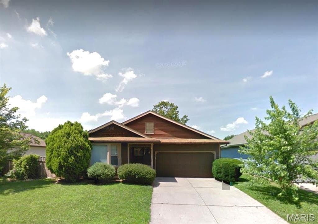 1420 Royal Oak Ct
