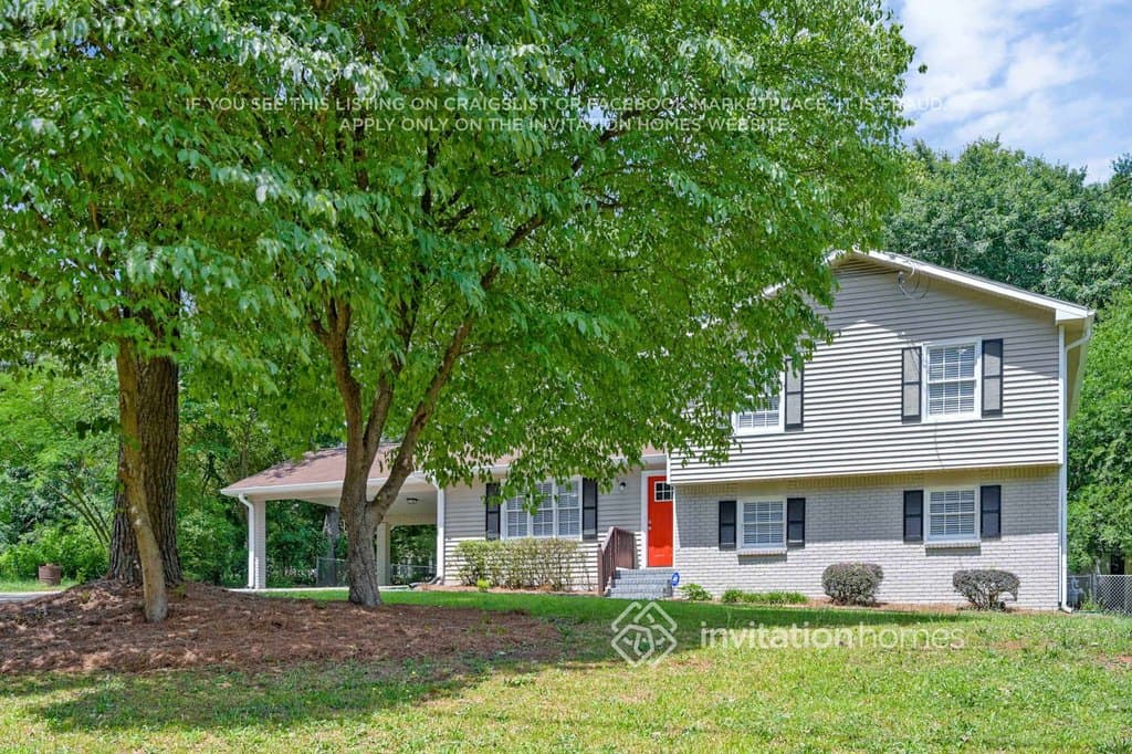 444 Mephisto Cir