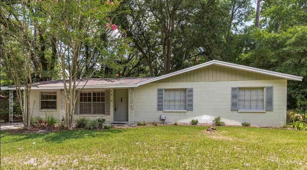 4601 NW 29th Ter