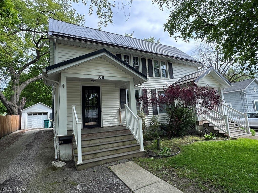 109 Moffet Ave