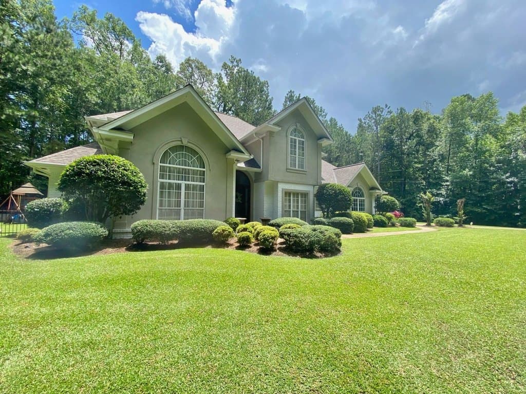 185 Megan Ln