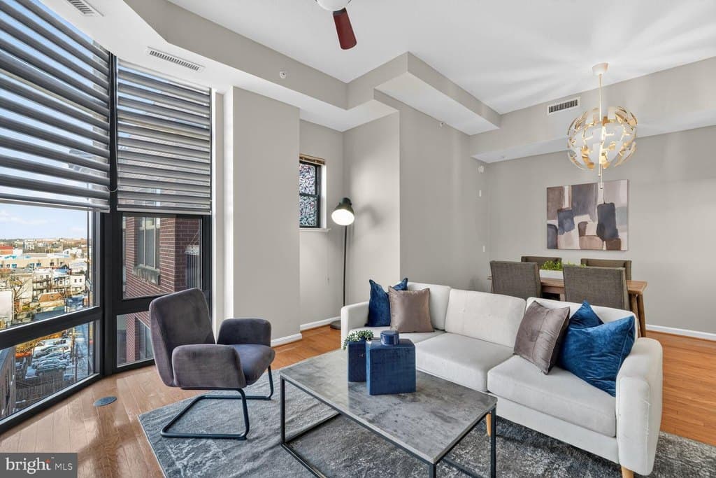 1390 Kenyon St NW Apt 813