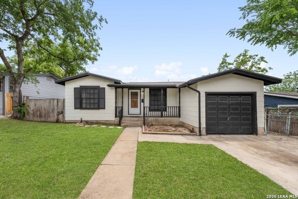 310 Sumner Dr