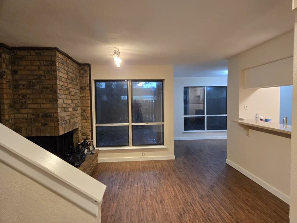 2015 Warnford Pl