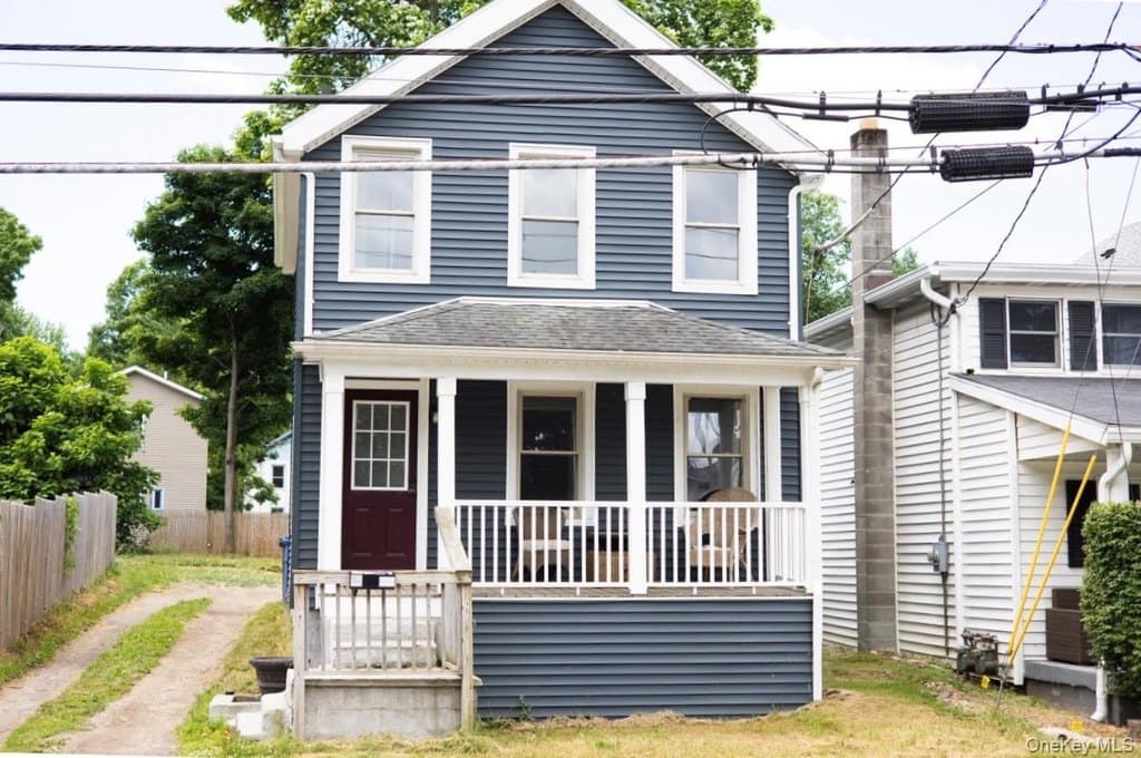 194 Hurley Ave