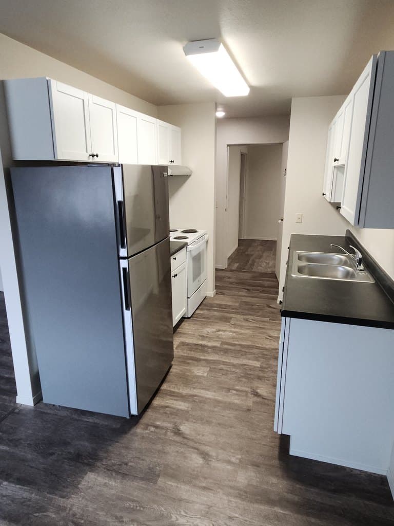 321 S Poplar Ave Apt 1