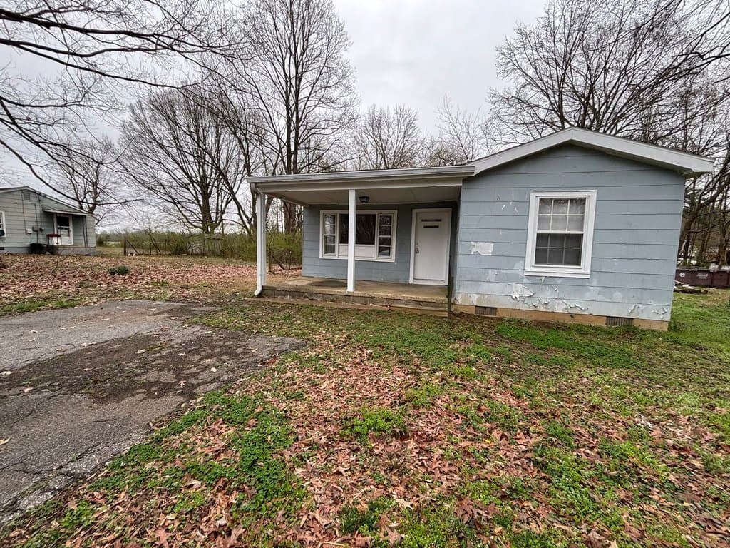 68 Monroe Ave