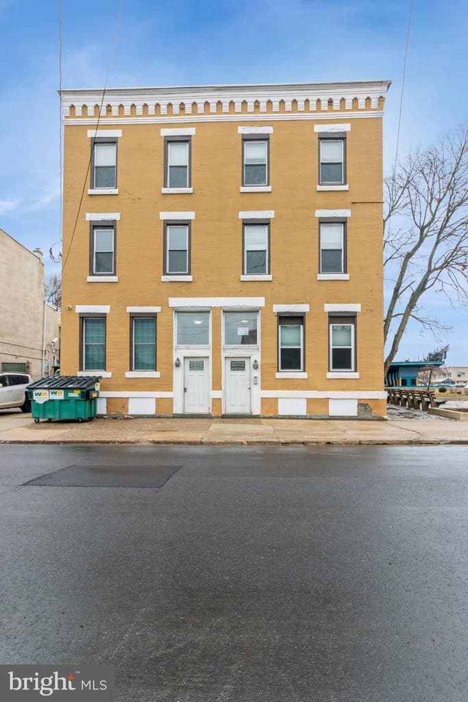 525 527 Penn St Unit 3F