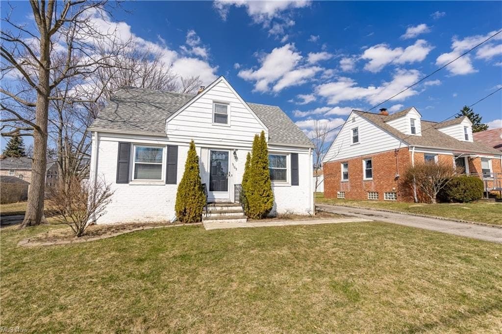 5163 Haverford Dr