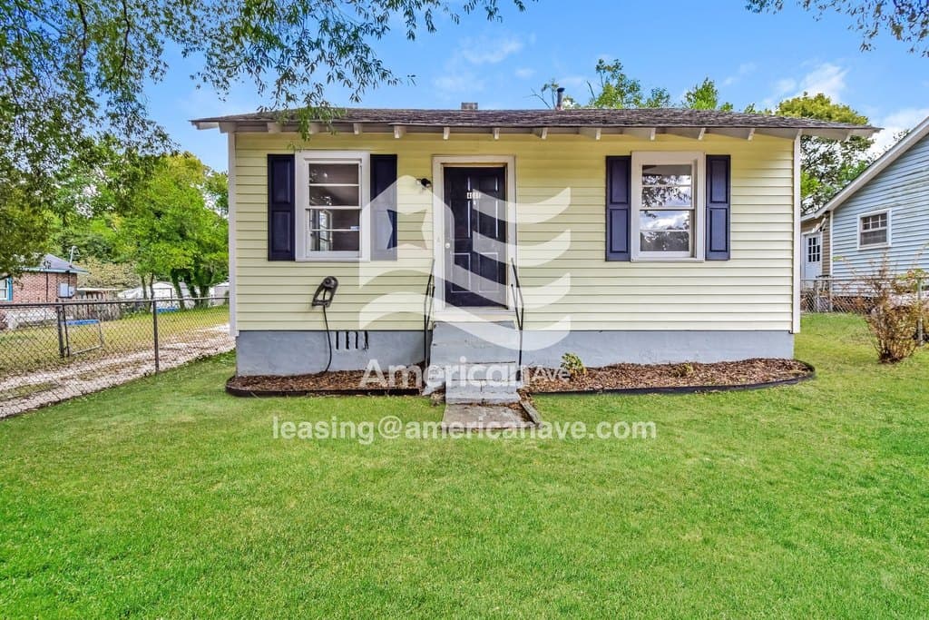 4008 Margrave Rd