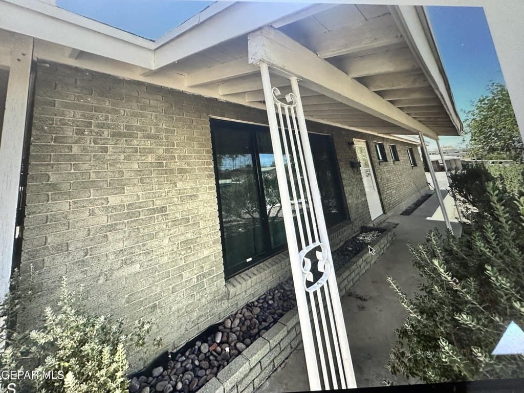 1202 Caper Rd