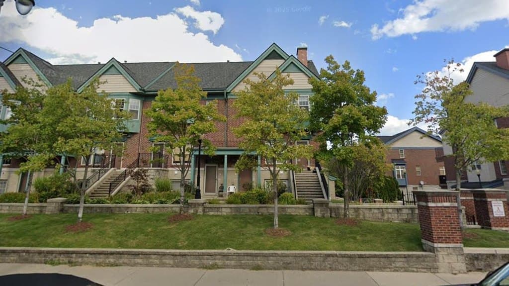 2644 Woodward Ave Unit 57