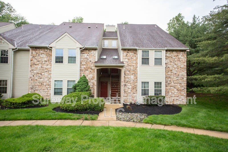 350 Tavistock Rd