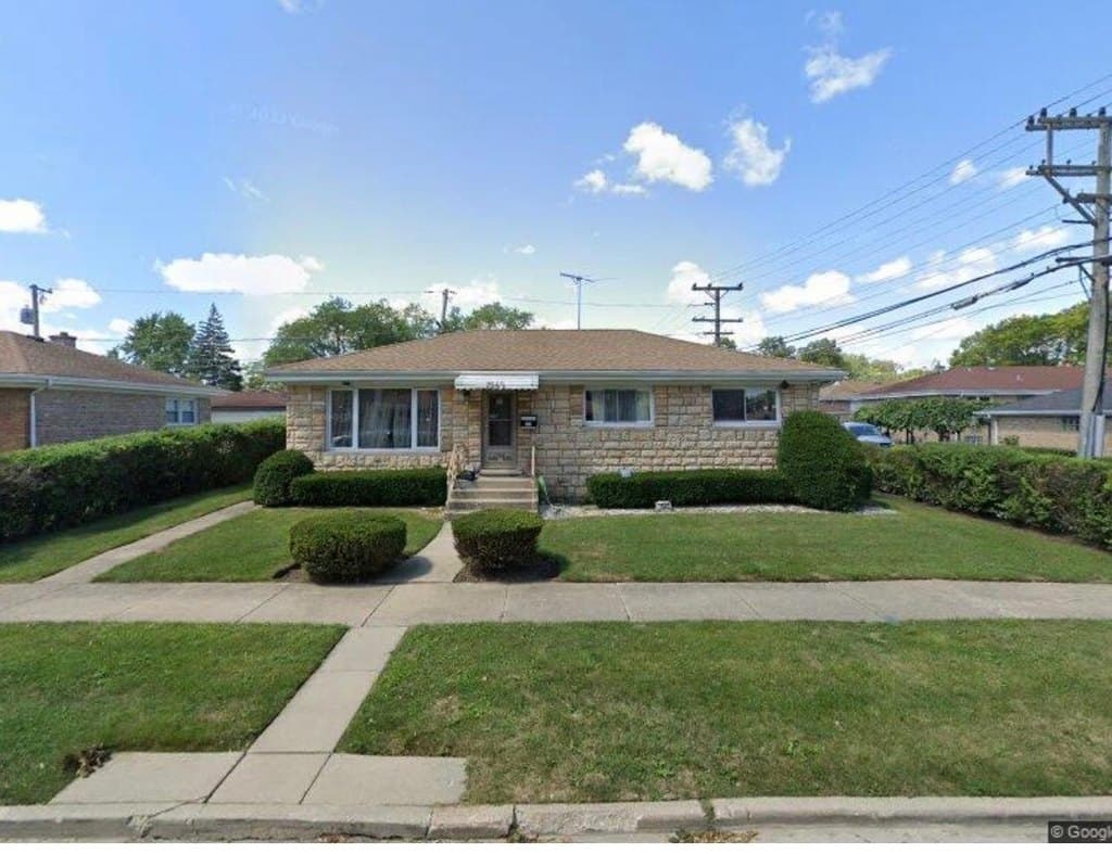 7542 Kenneth Ave