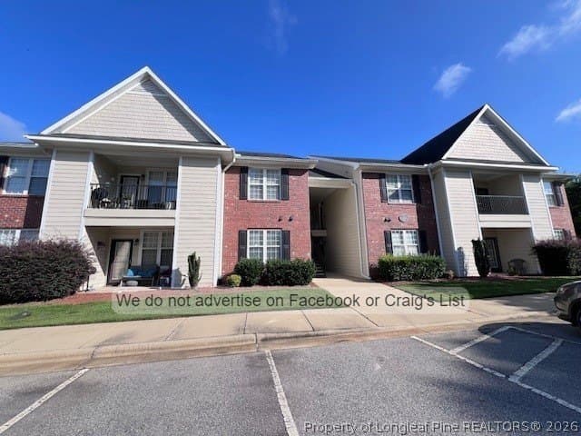 4010 Bardstown Ct Apt 202