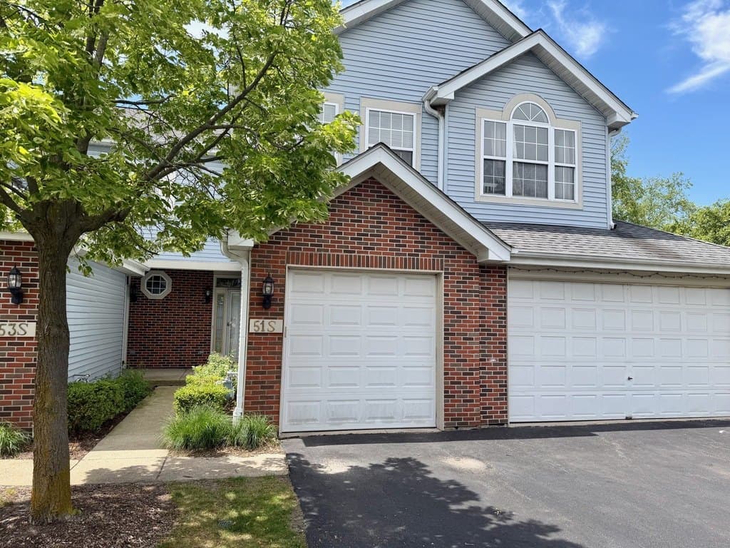 51 S Oakhurst Dr