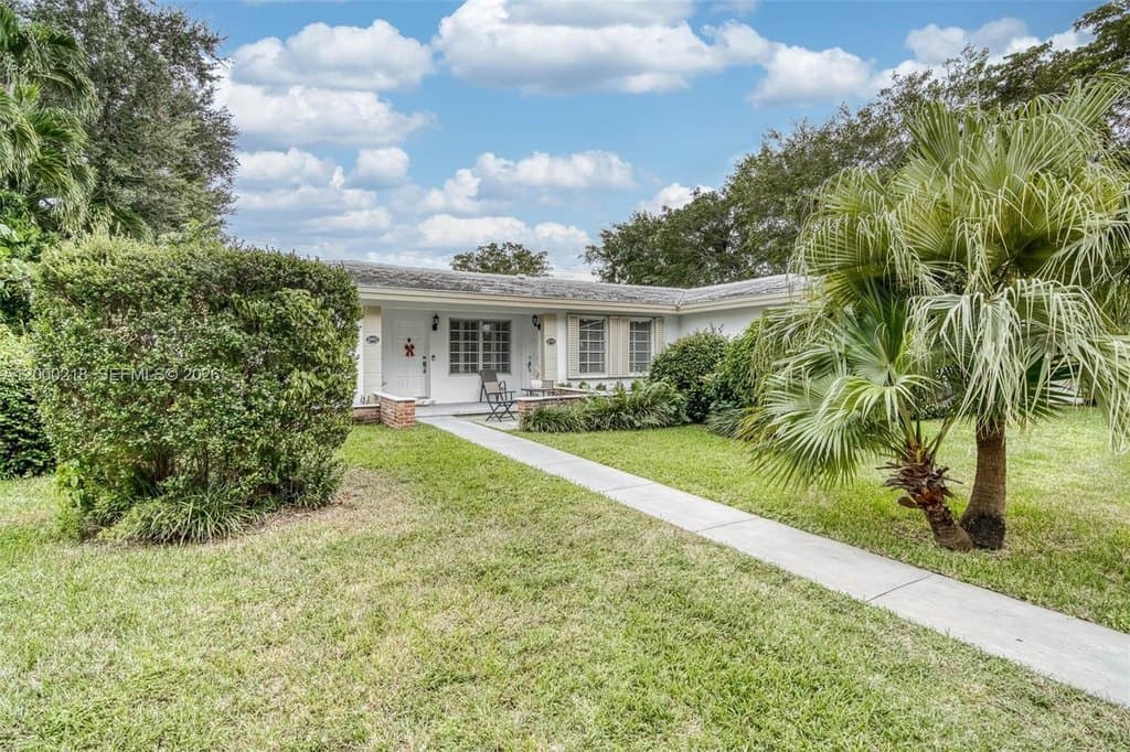 970 Benevento Ave Unit 970