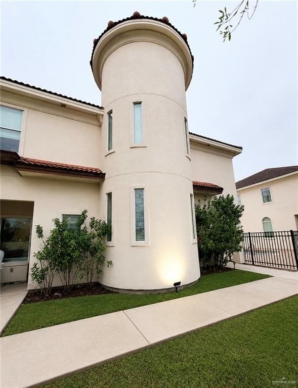 1412 E Keeton Ave Unit 15