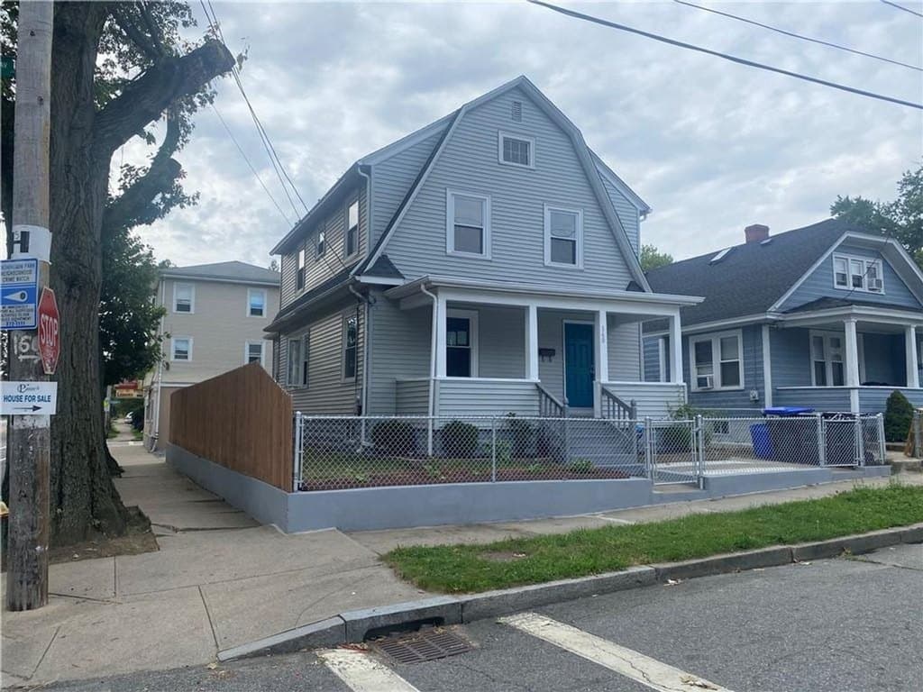 160 California Ave