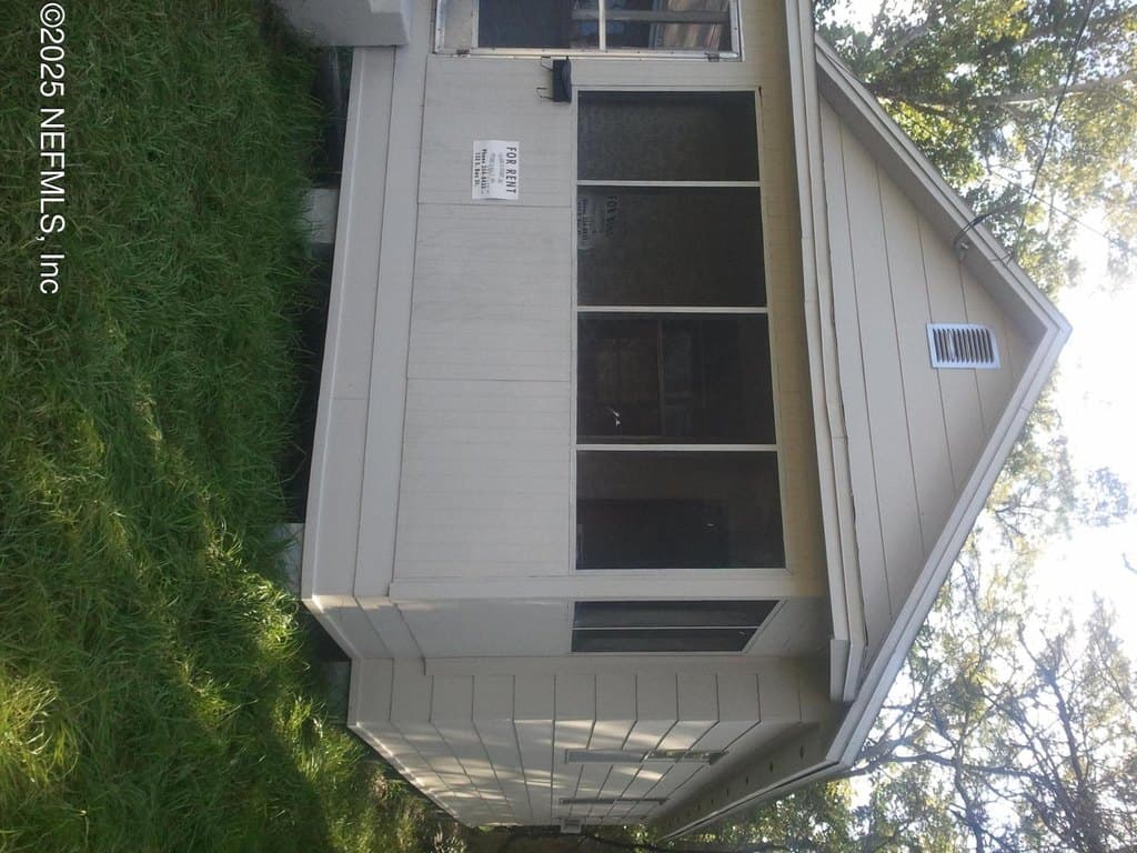 1339 MT Herman St