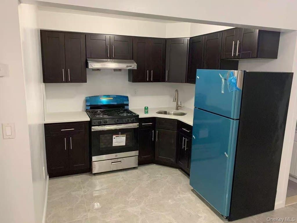 325 45th St Unit 2