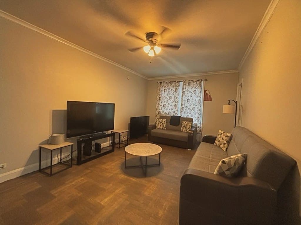 463 E 178th St Apt 4C