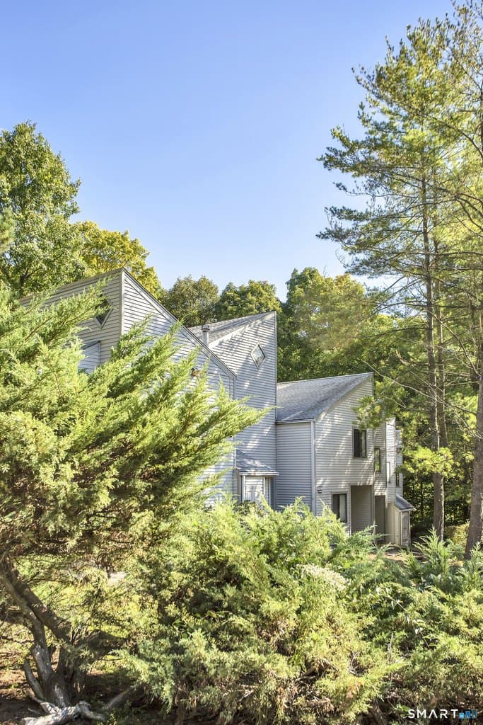 9 Talcott Forest Rd Apt C