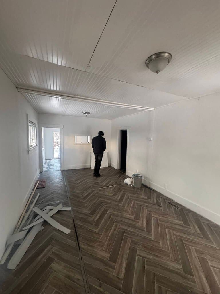 834 Remington Ave