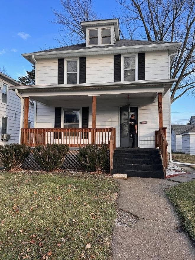 904 6th Ave