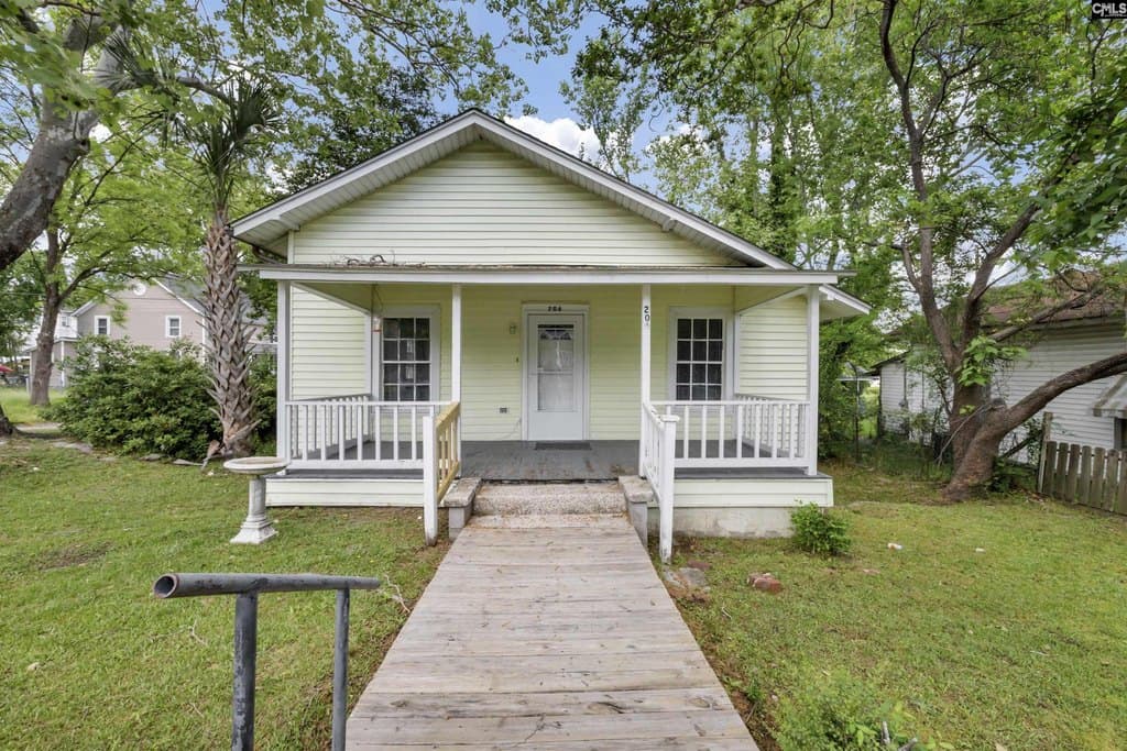 206 Augusta St