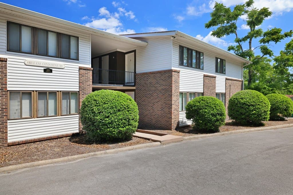 3210 Orleans Dr Apt 8