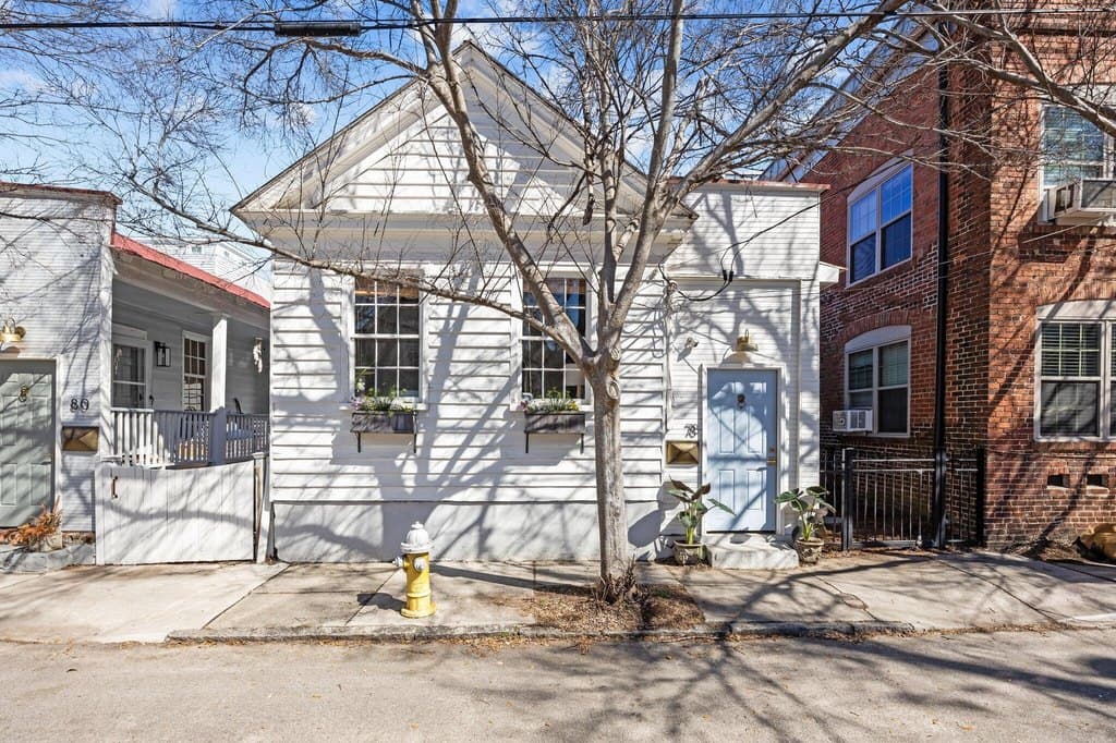 78 Nassau St
