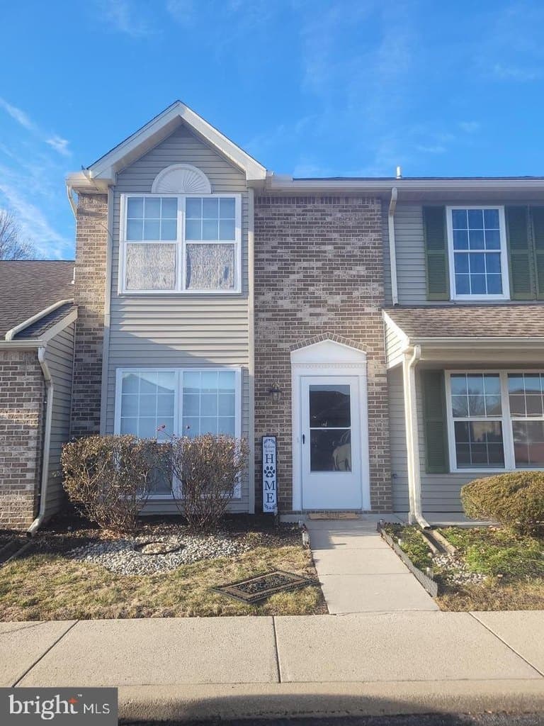 128 Easterly Dr