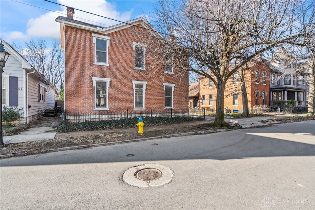 80 Green St