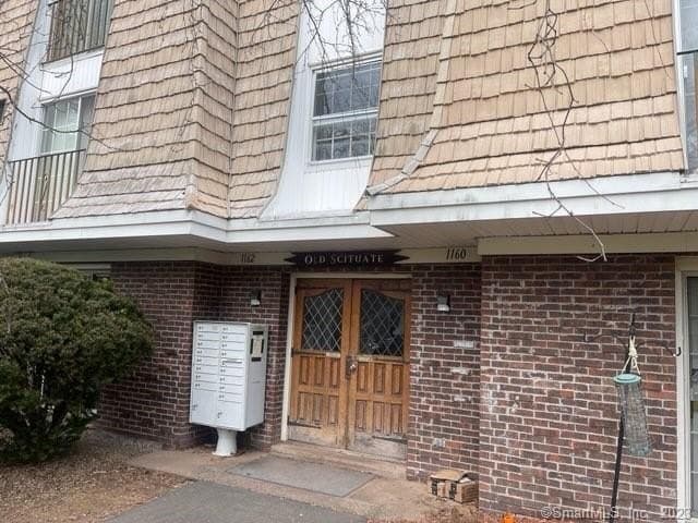 1162 Middle Tpke W Apt C1