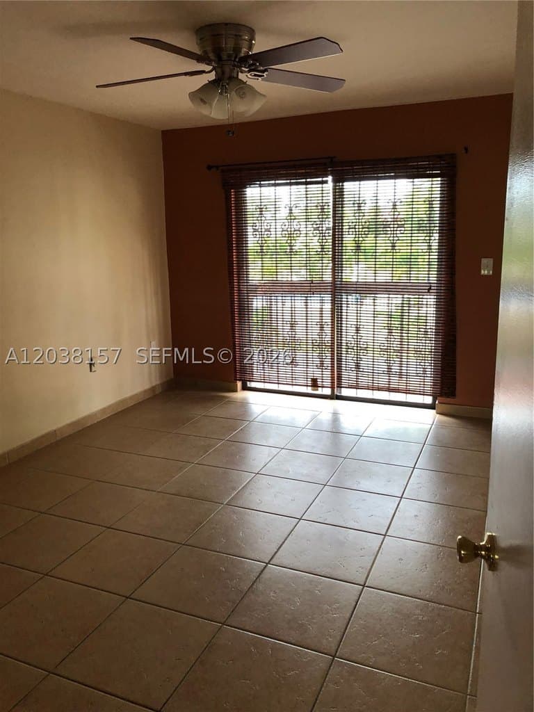 3808 SW 79th Ave Apt 63