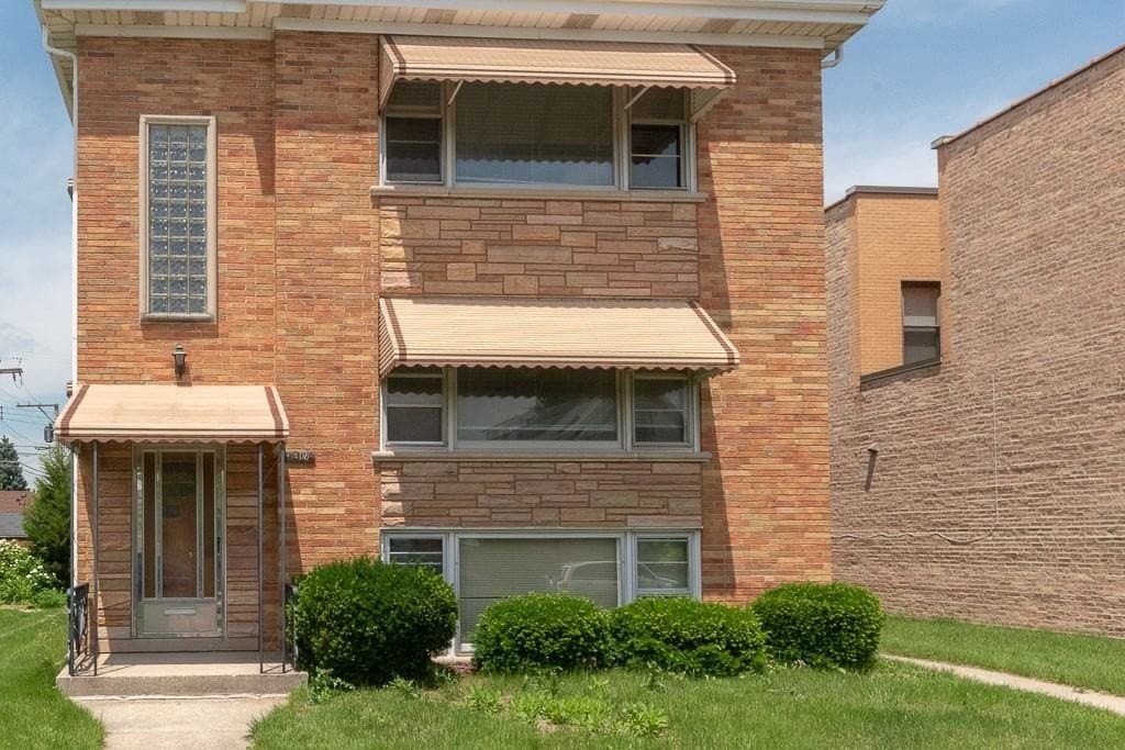 6408 W Raven St Unit 1