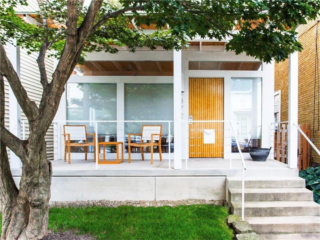 372 Lehigh Ave