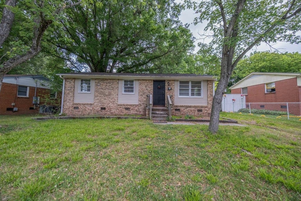 311 Guerrant St