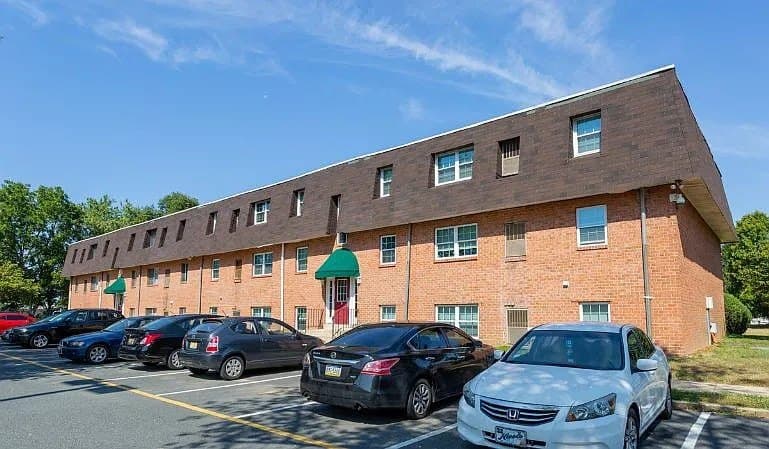 Towne Point Apartments