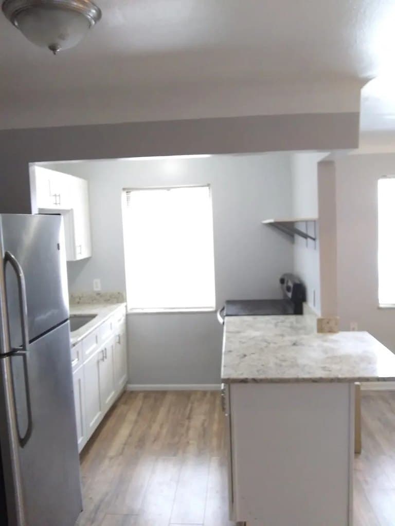 Diamond Creek Apartments