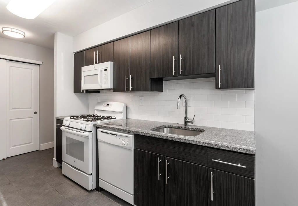 Ridge Court Apartments