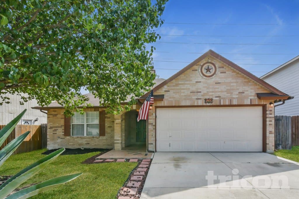 522 Tres Caminos San Antonio TX