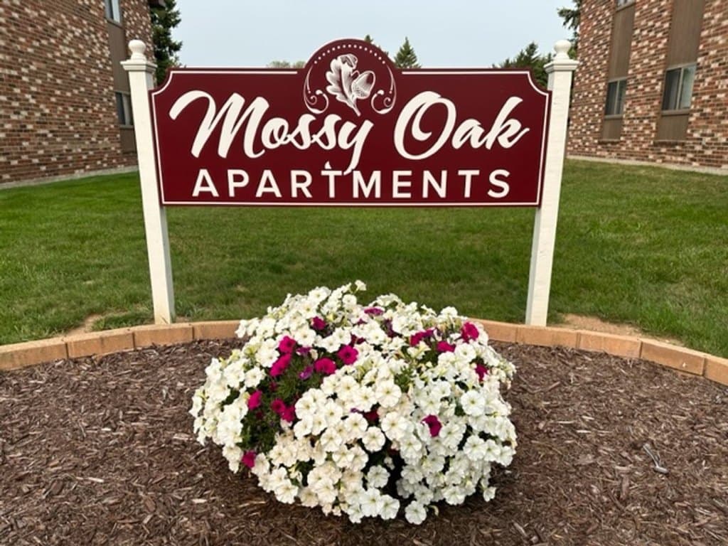 2989 Mossy Oak Circle