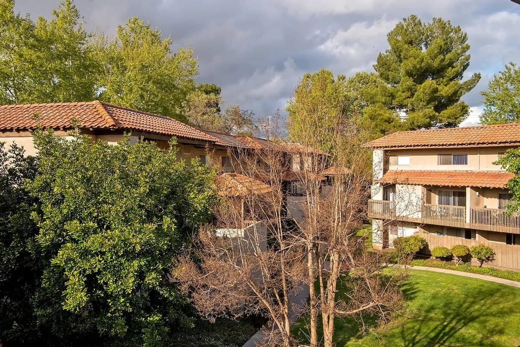 Wilbur Oaks Apartments