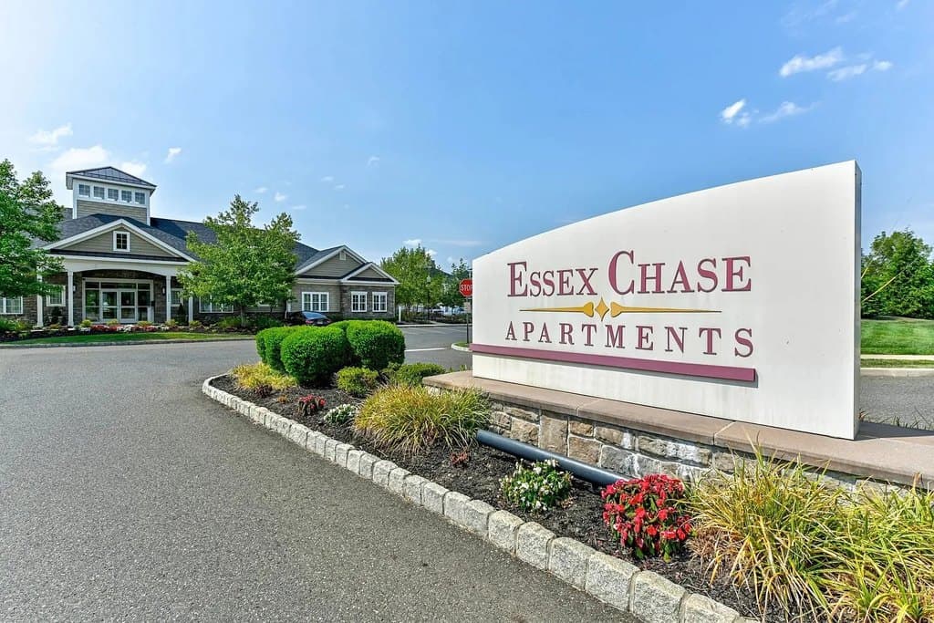 Essex Chase Apartments