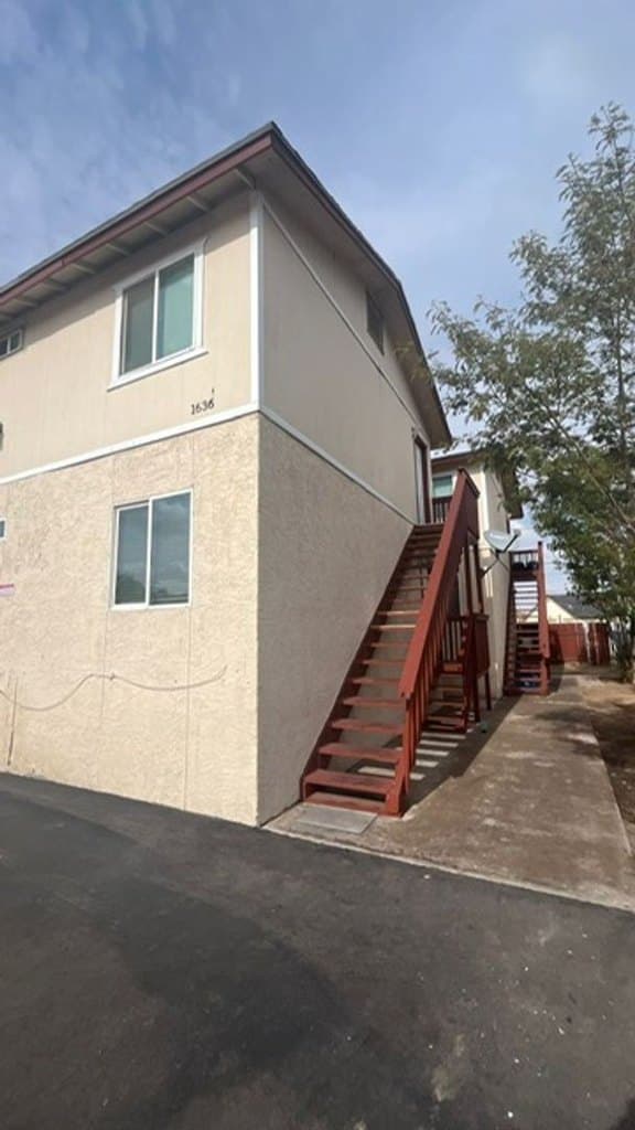 1636 W Garfield St.