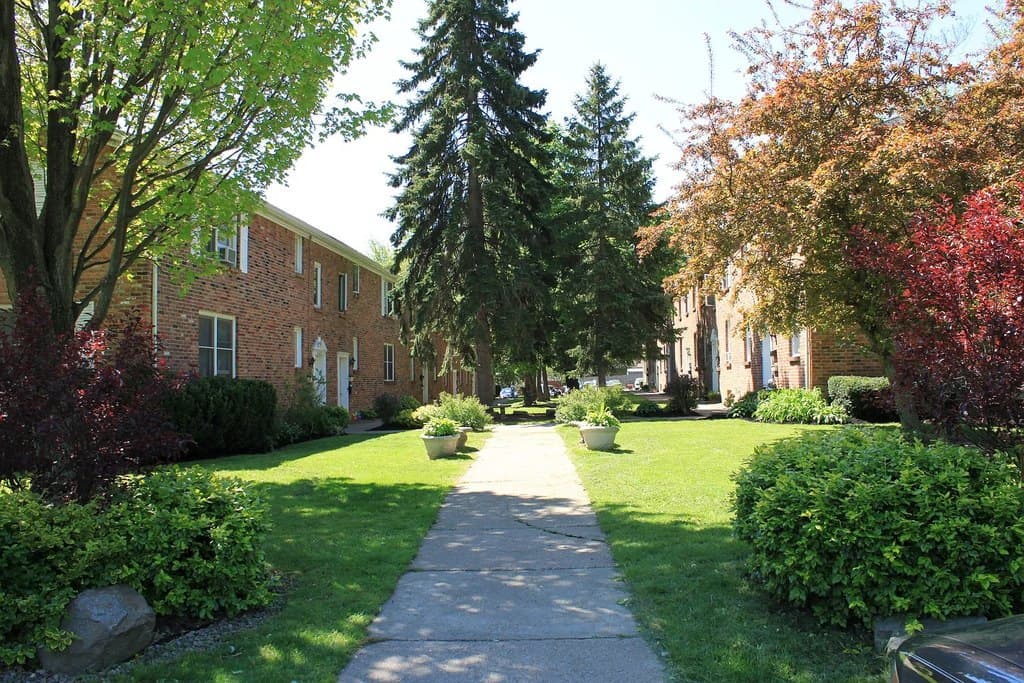 Village Glen