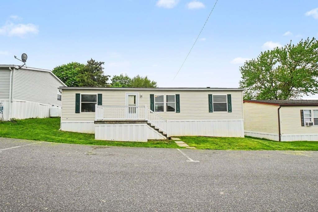 6801 Penn Avenue Lot 8